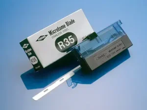 تیغ میکروتوم R35